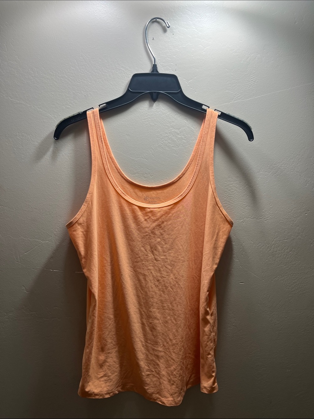 Women’s Sleeveless Tank Tops in Peach, Lilac and Green- Classic Scoop Neck